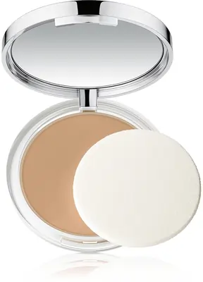 Almost Powder Makeup SPF 15 by Clinique, a natural, perfecting ‘no-makeup’ makeup.
