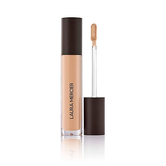 Flawless Fusion Ultra-Longwear Concealer by Laura Mercier, the best wearing French concealer.